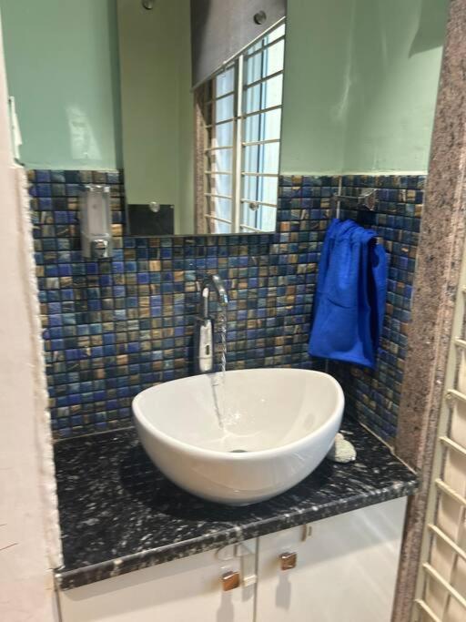 Apartment Park View Flat With Ac Hyderabad