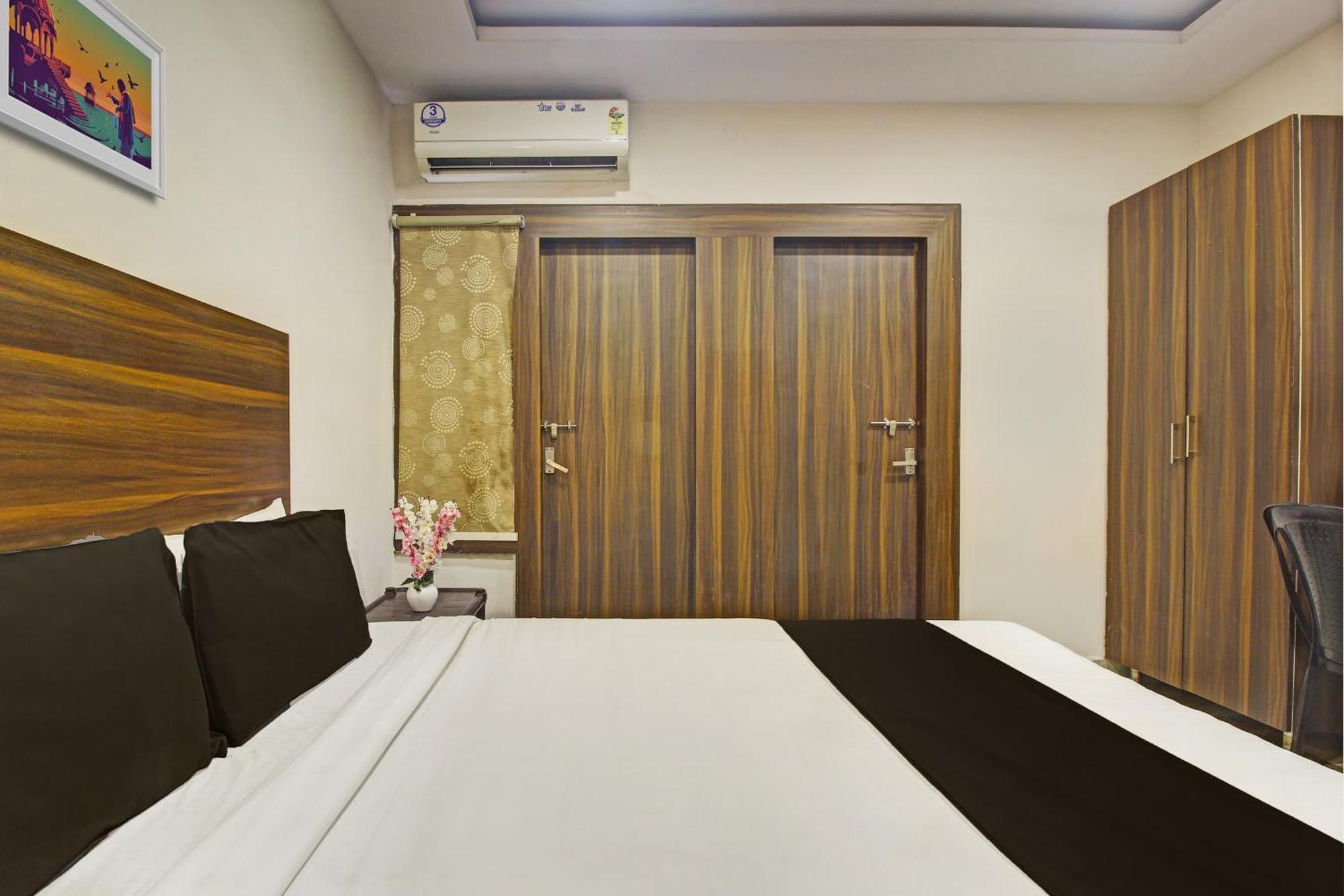 Super O Srujana Hotel Hyderabad