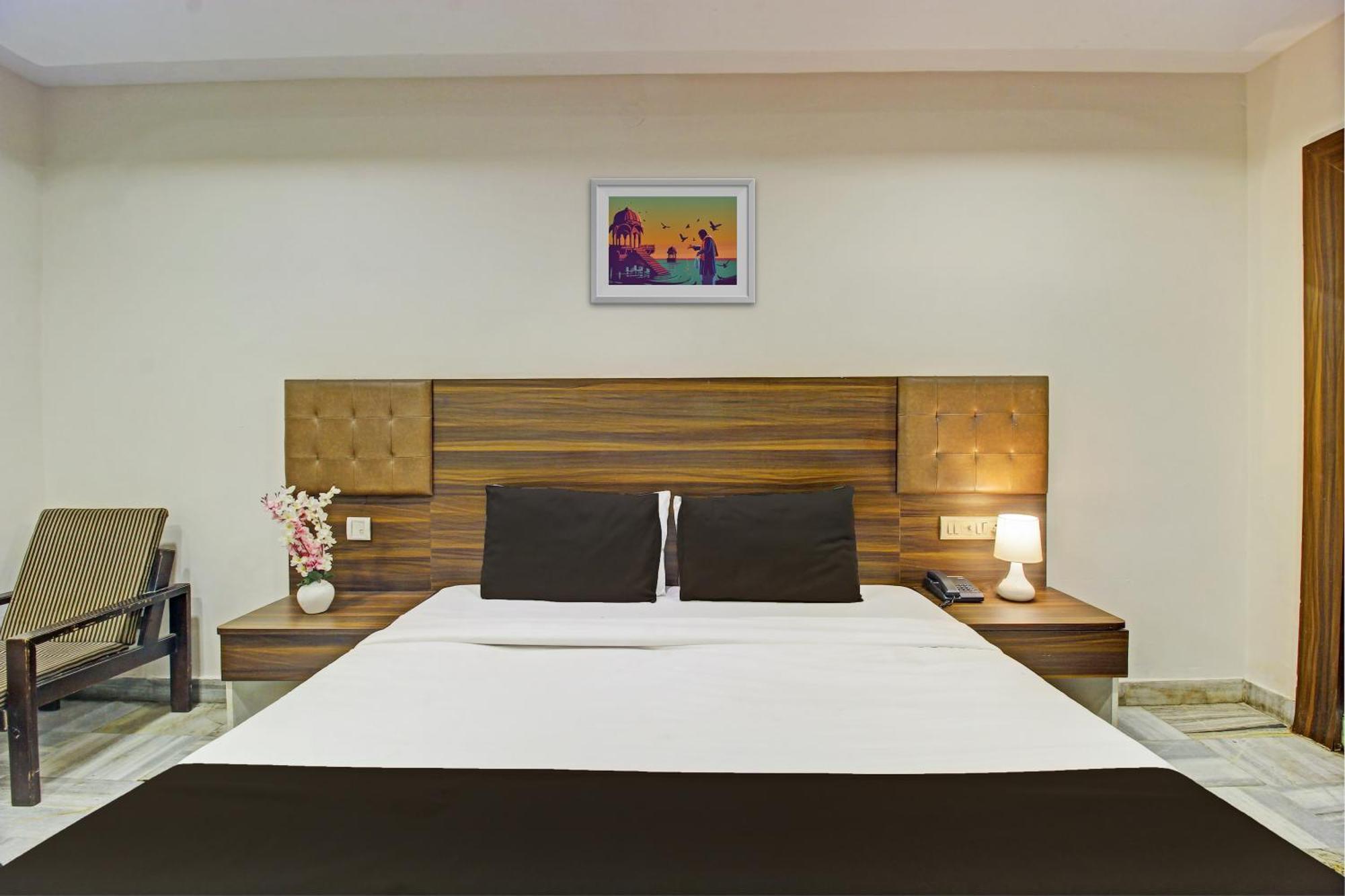 Super O Srujana Hotel