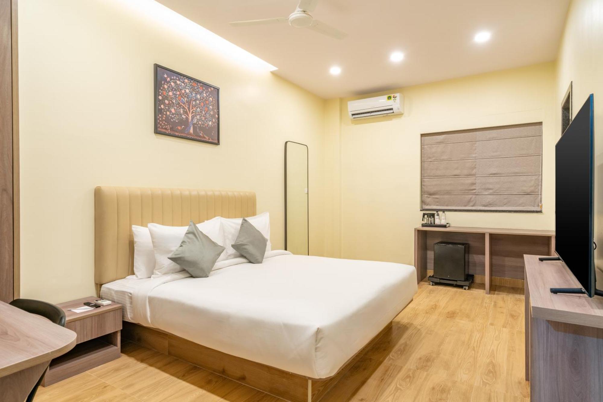 Stae Hotel-madhapur Hotel
