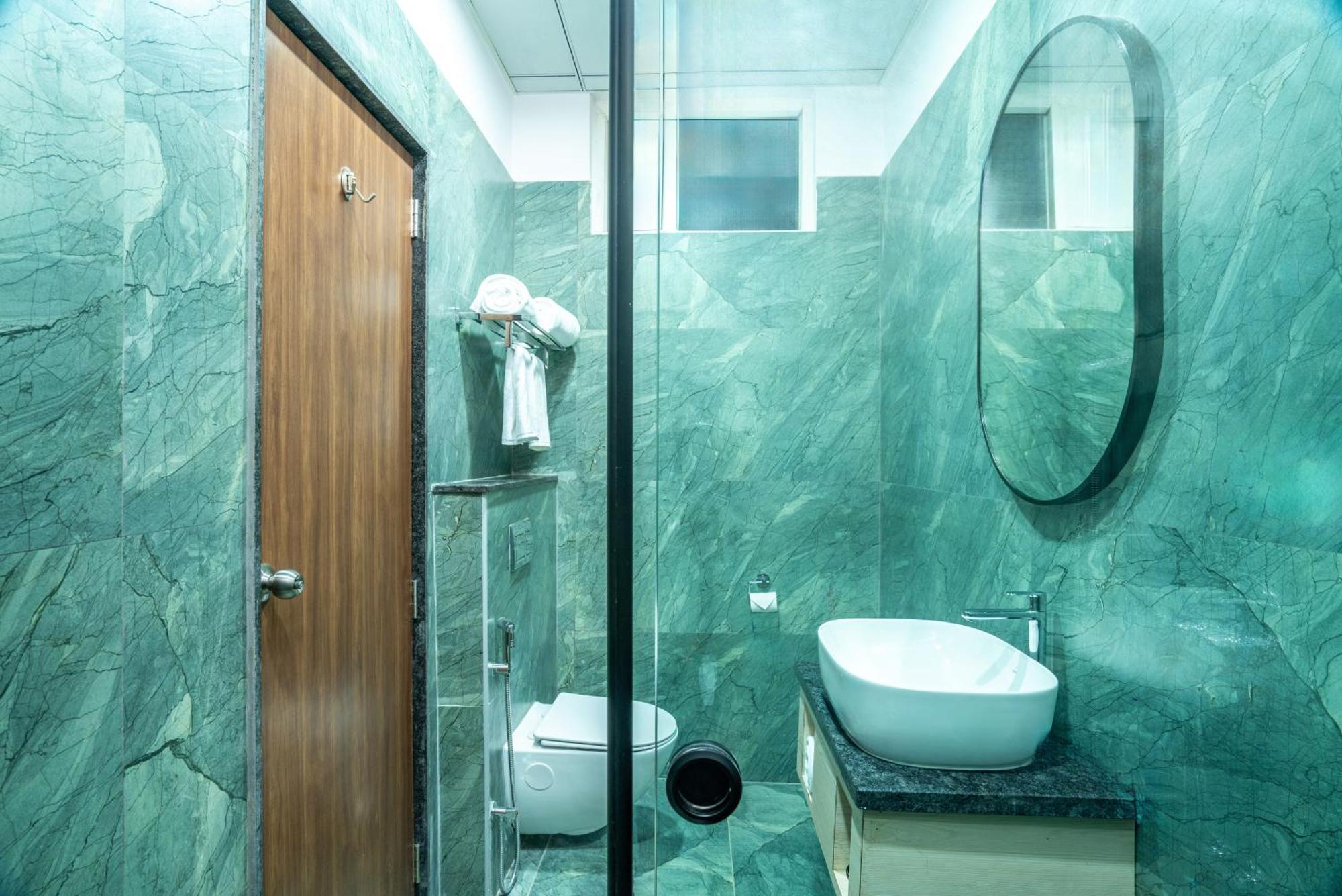 Stae Hotel-madhapur Hotel