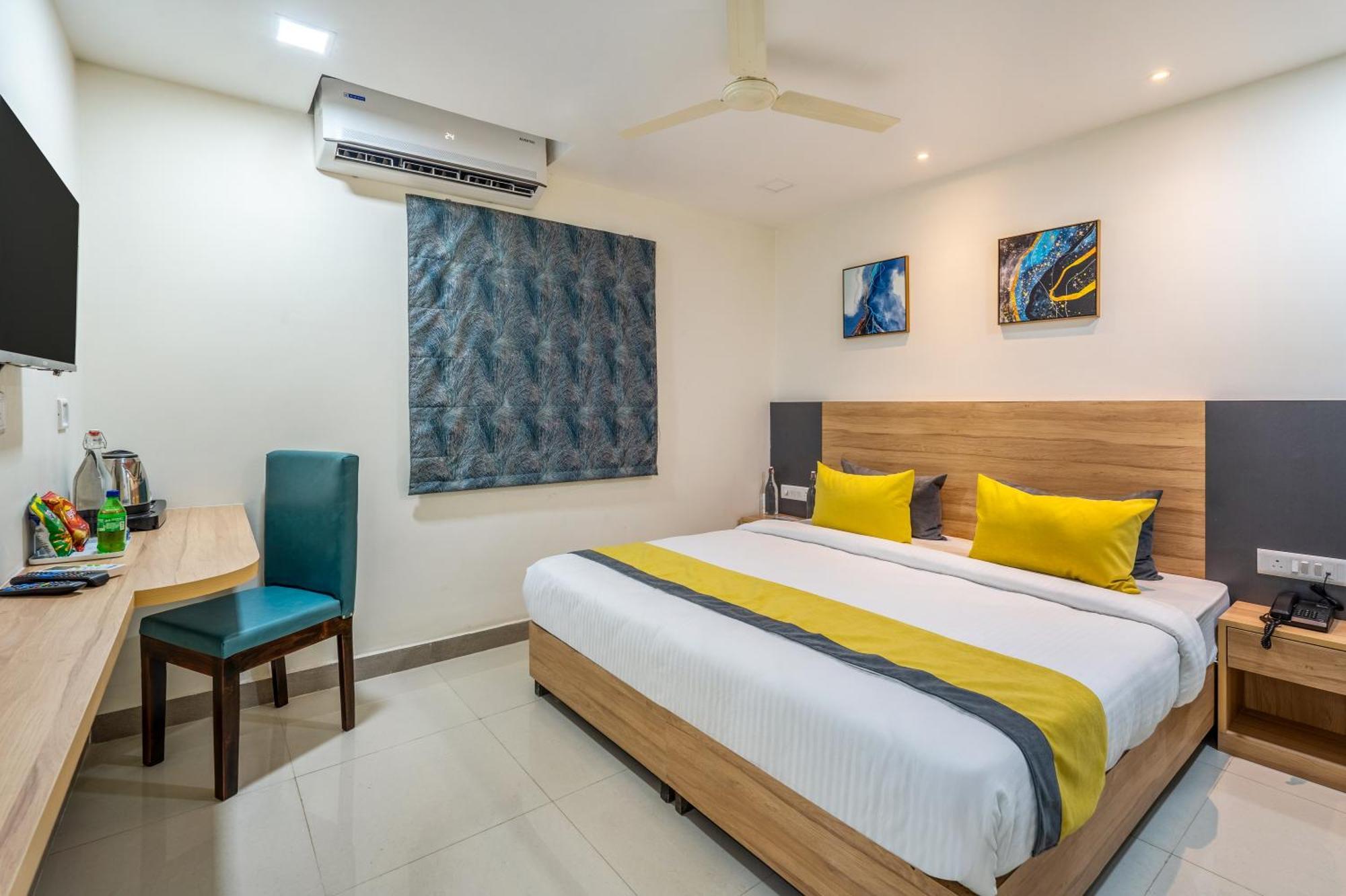 Eminent And Hotel *