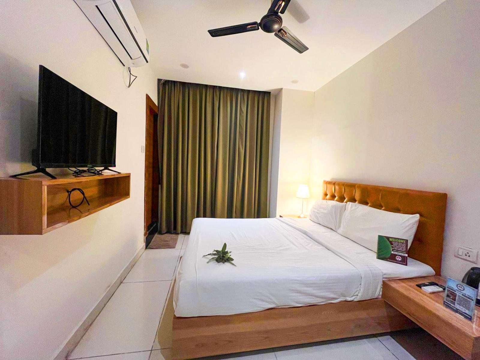 Hibiscus Tree- Bachupally Hotel