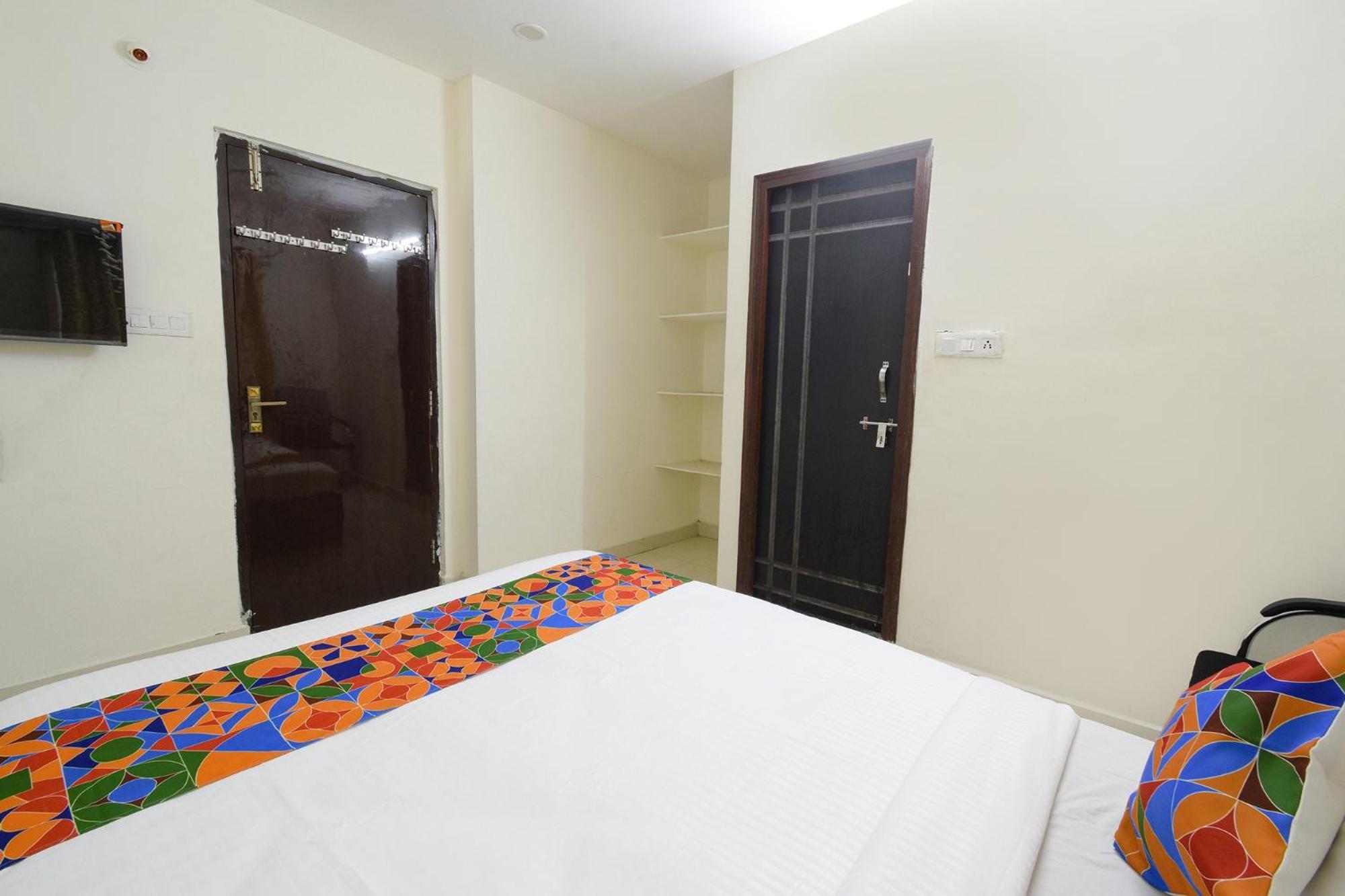 Collection O Stayo Hotel 4*