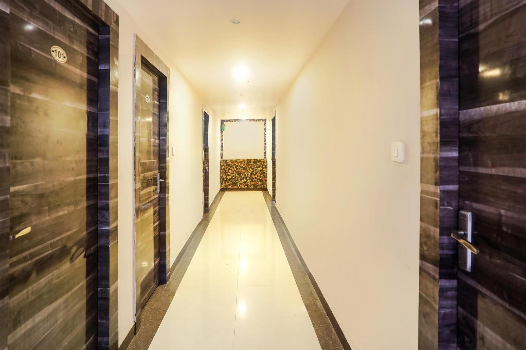 Super O Vaishnavi Hotel Hyderabad