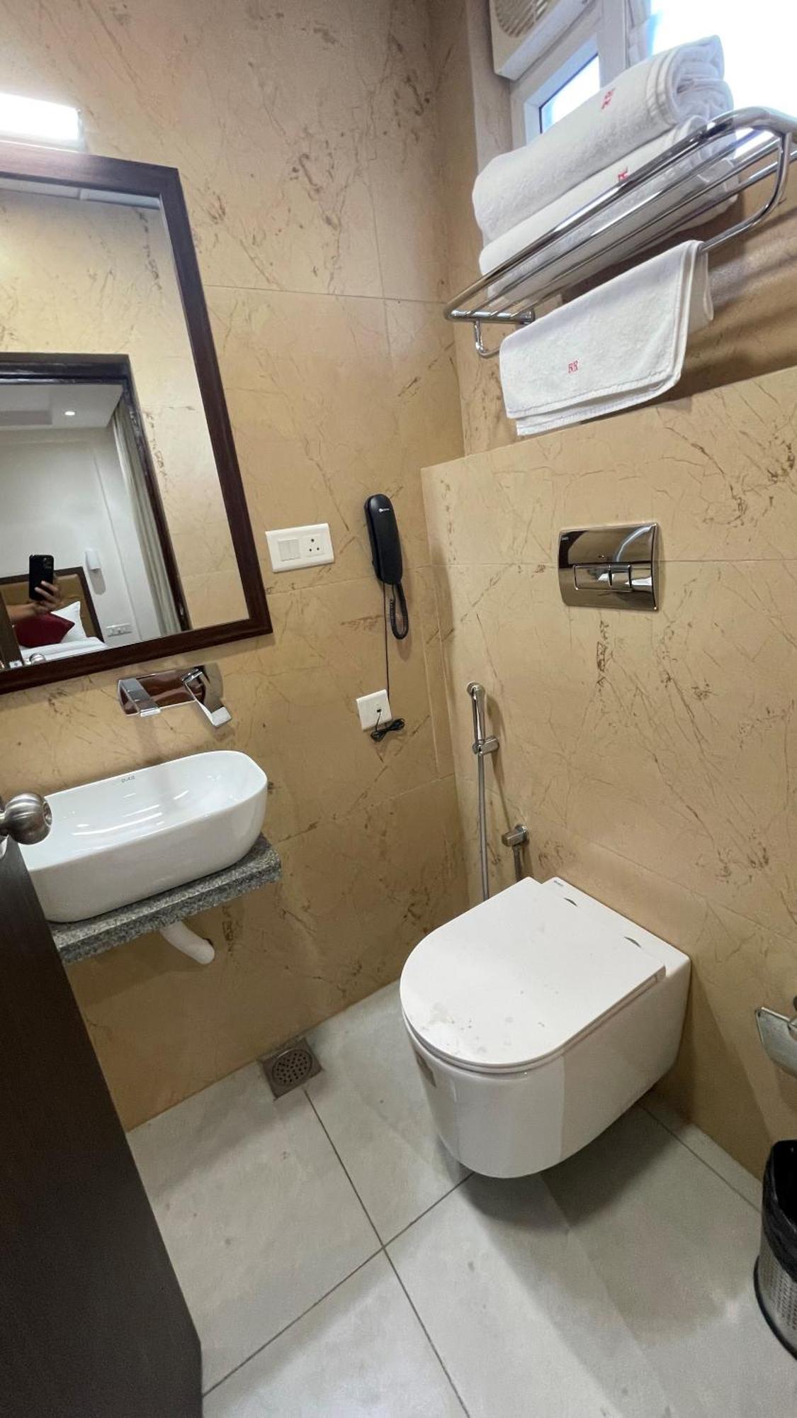 Silver Cle Hotel 3*