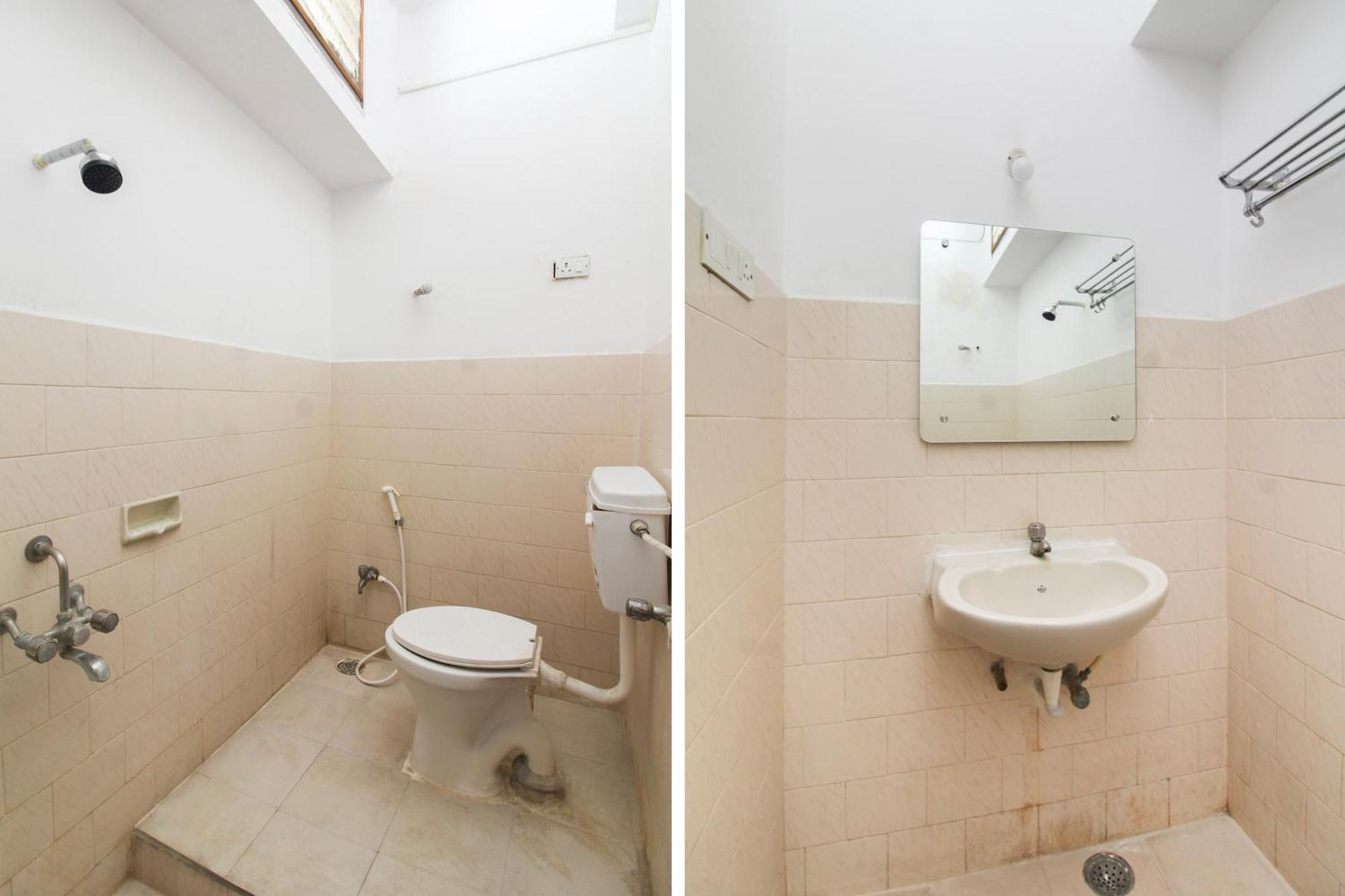 Hotel Collection O White House Silverkey Near Film Nagar Hyderabad