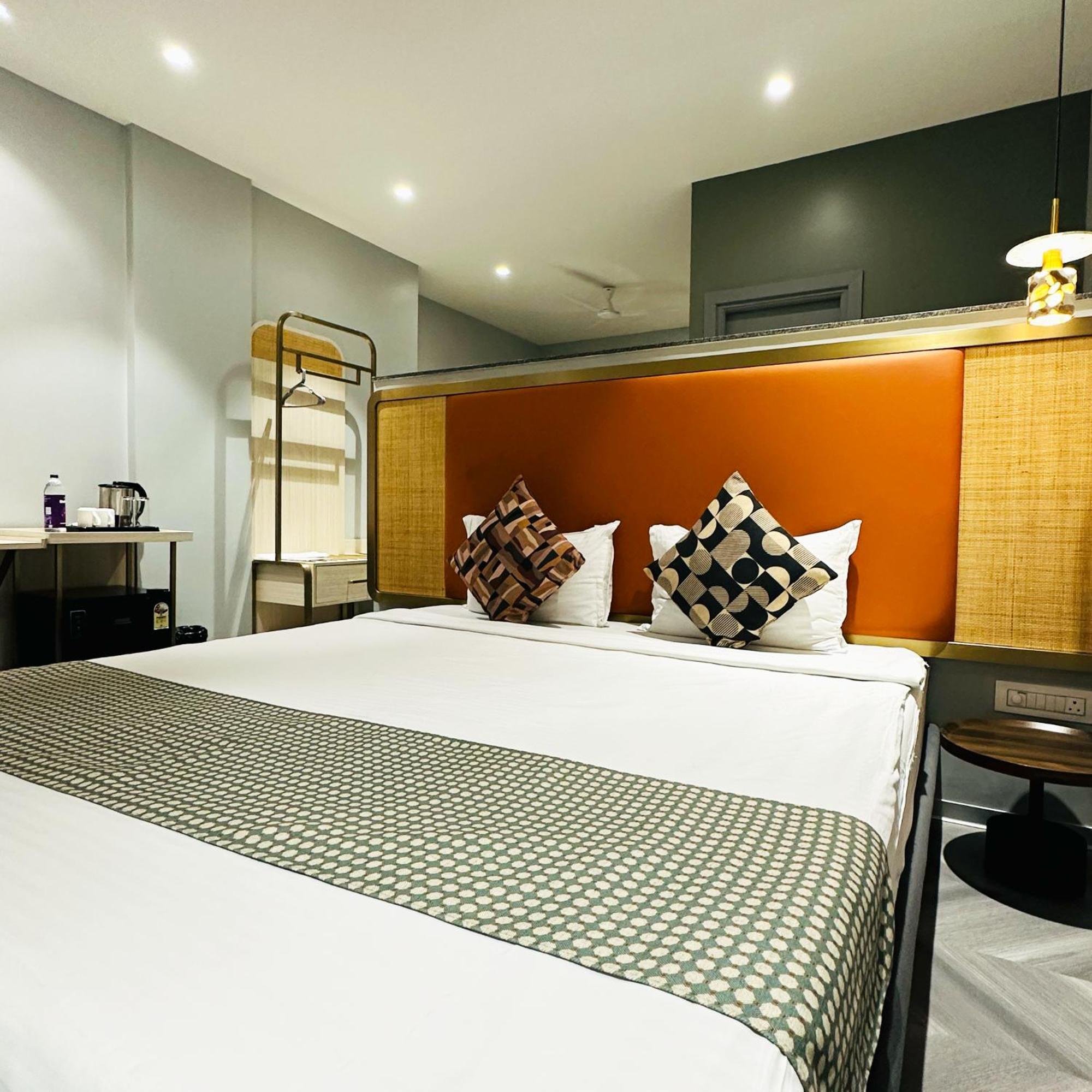 Hotel La Serene 3*