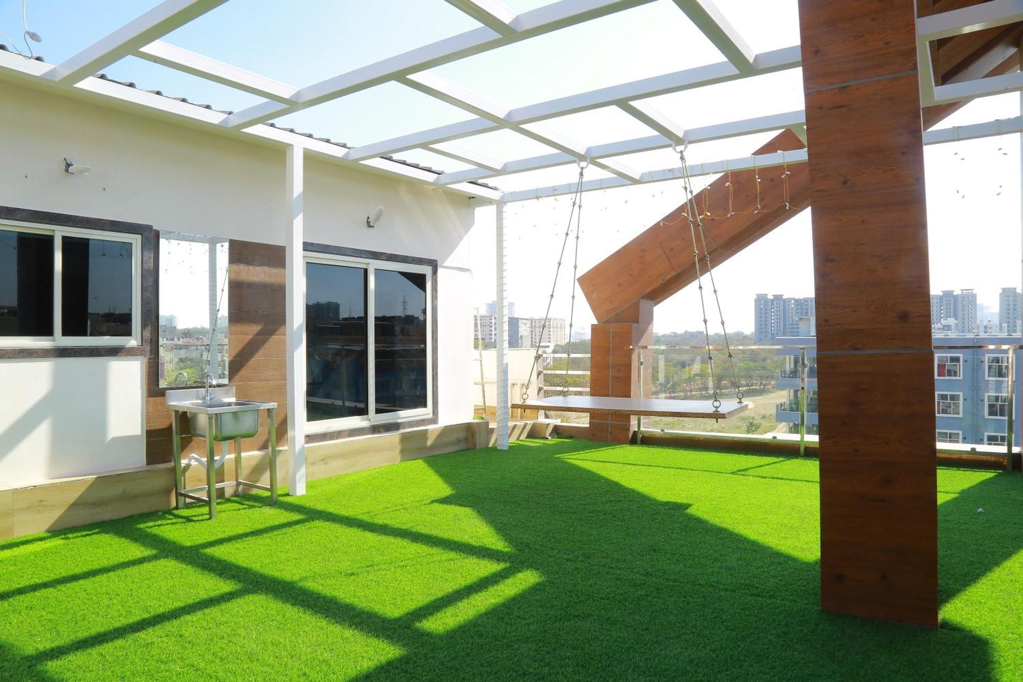 The Balcony I Gachibowli 3* Hyderabad