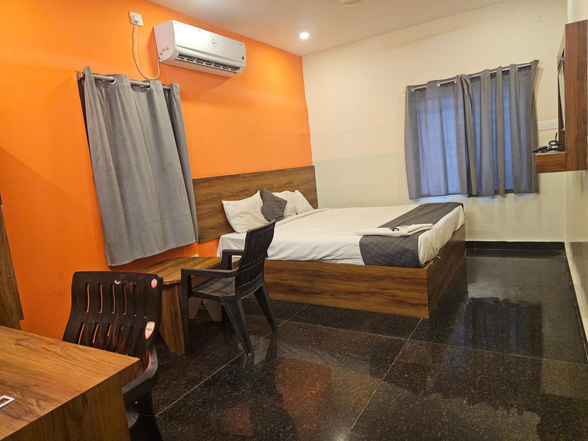 Simra Relax Hotel