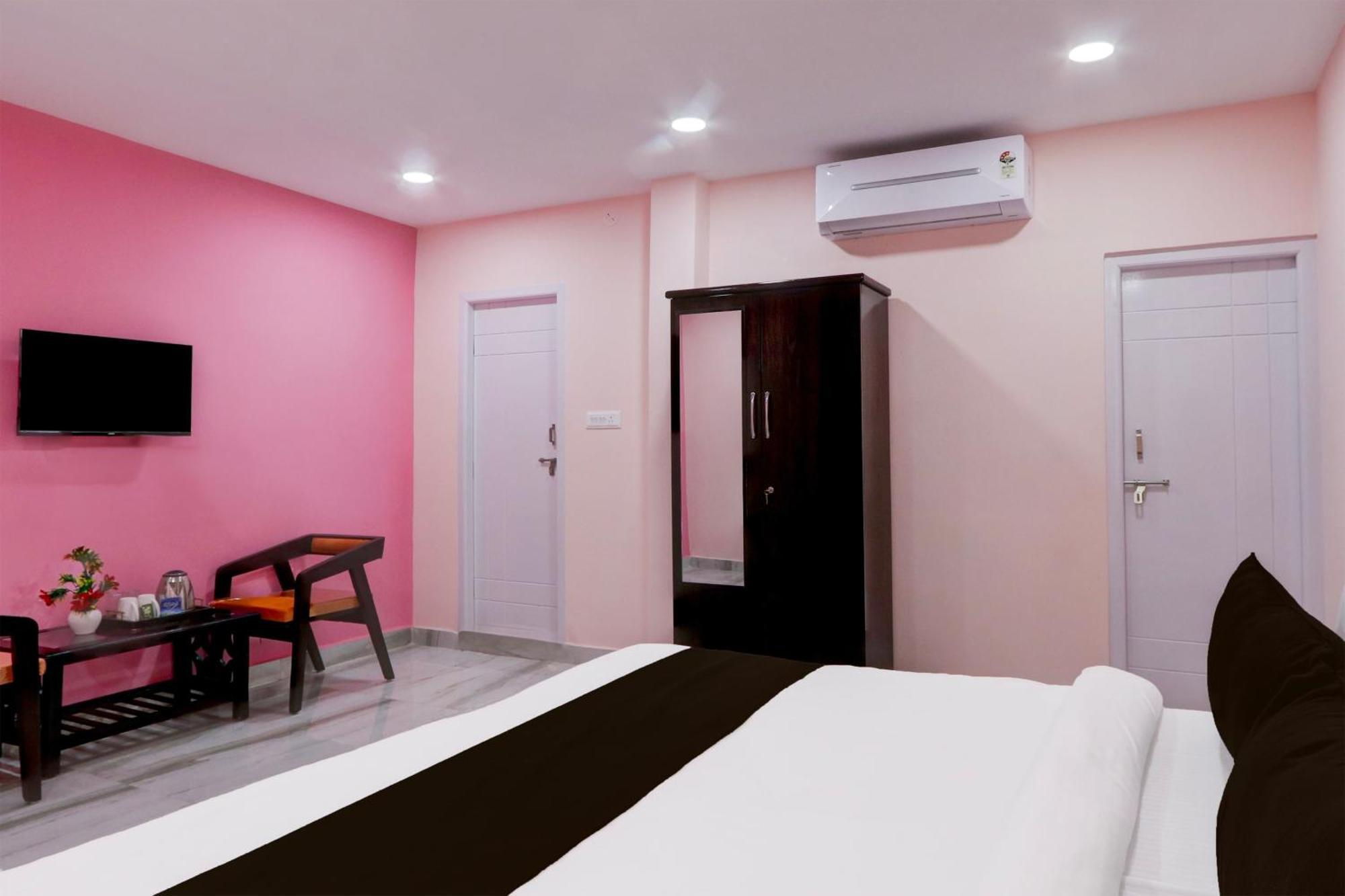 O Ss Ome Ultra Luxury Hotel Hyderabad
