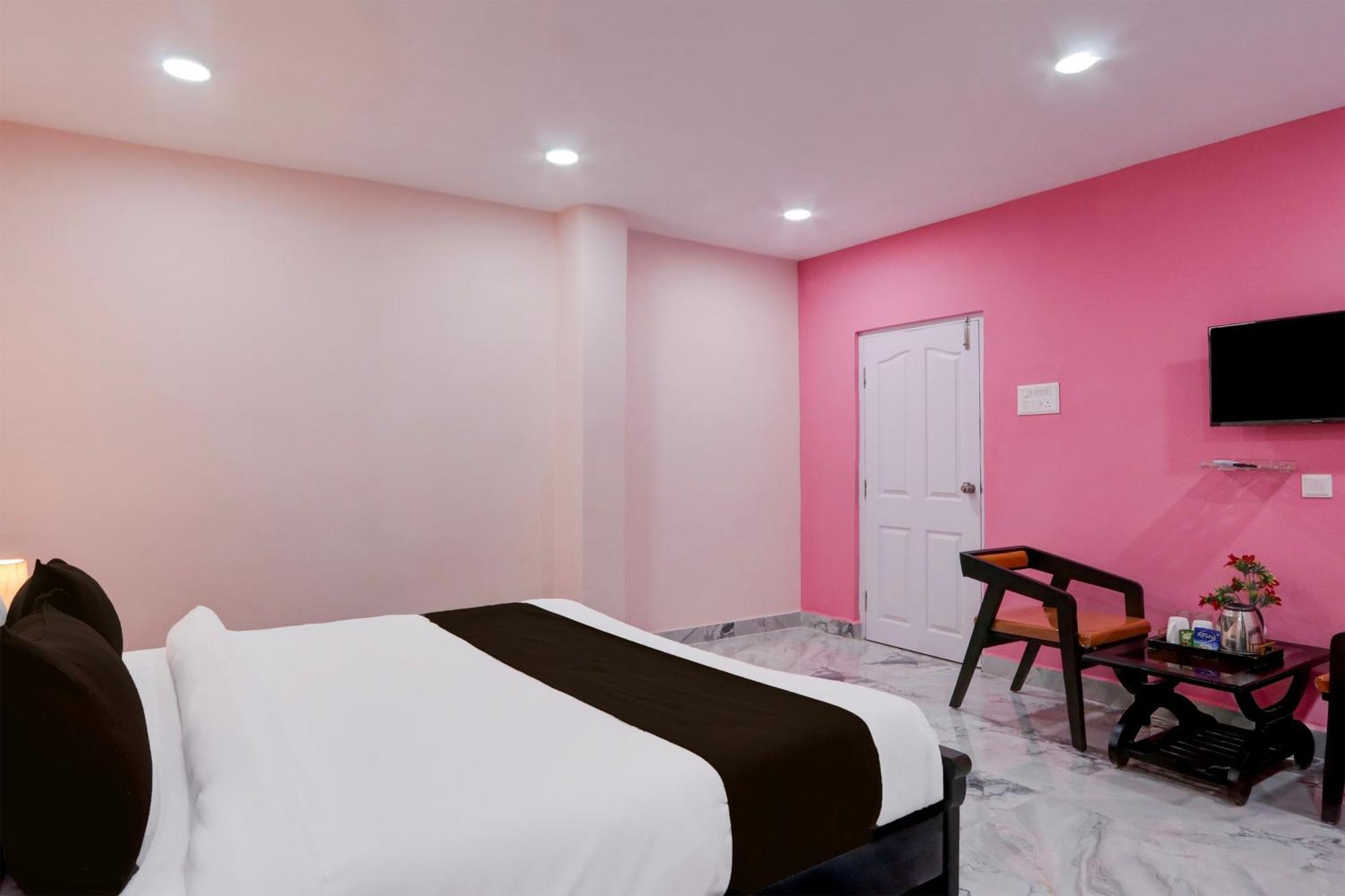 O Ss Ome Ultra Luxury Hotel Hyderabad