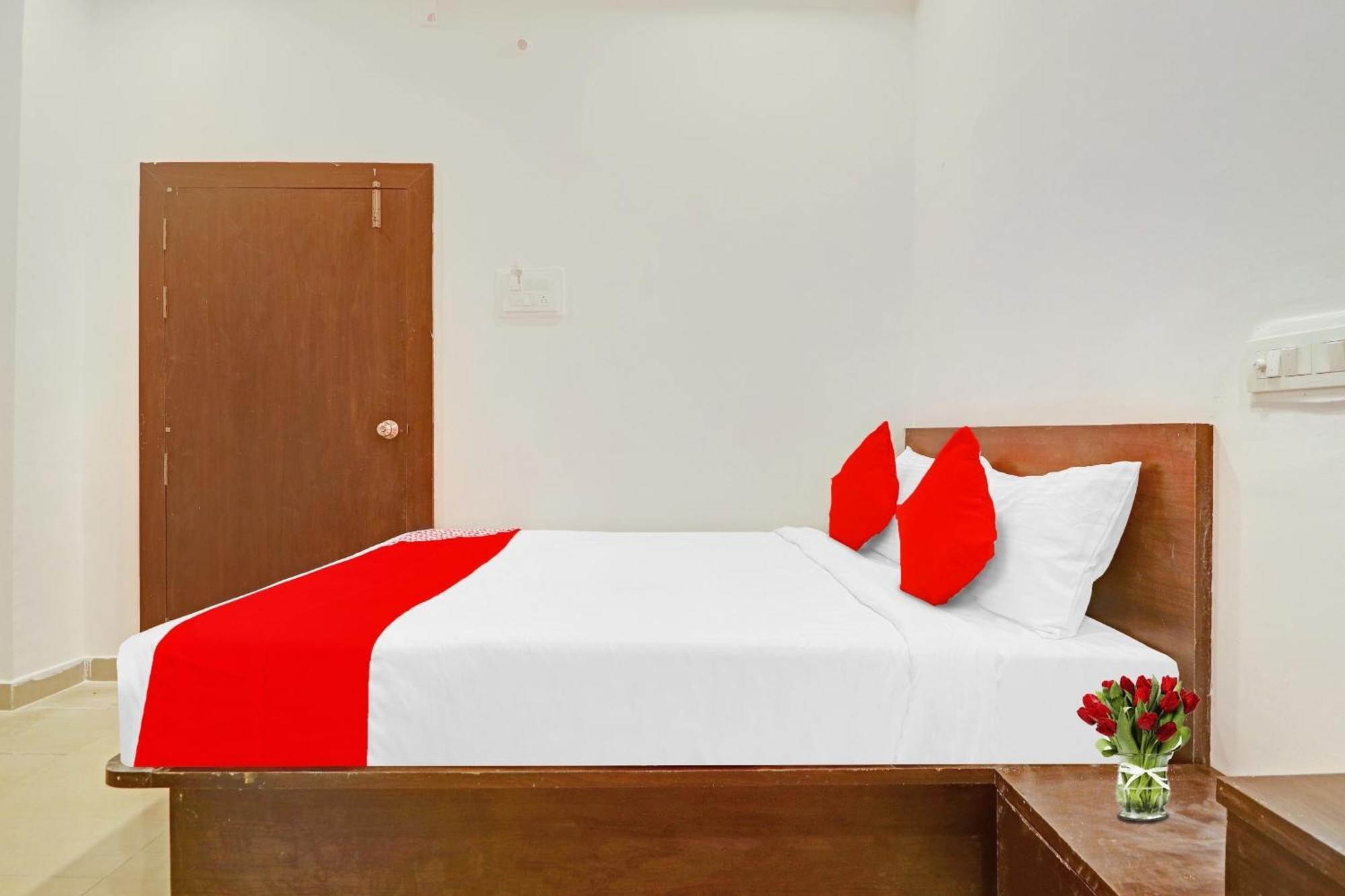 O R Square Near Lb Nagar Metro Station Hotel
