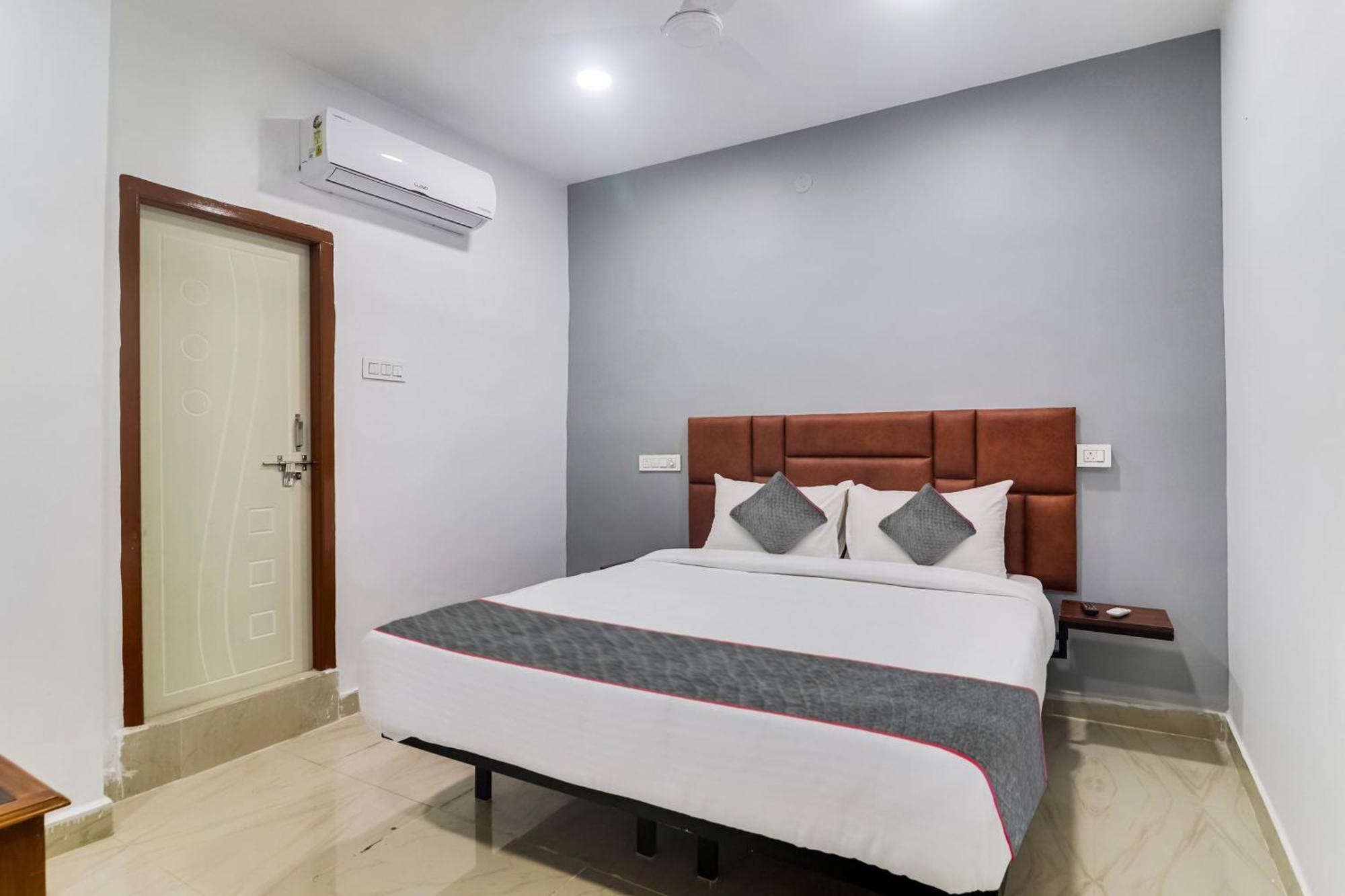 Townhouse Lavish Oak Hotel Hyderabad