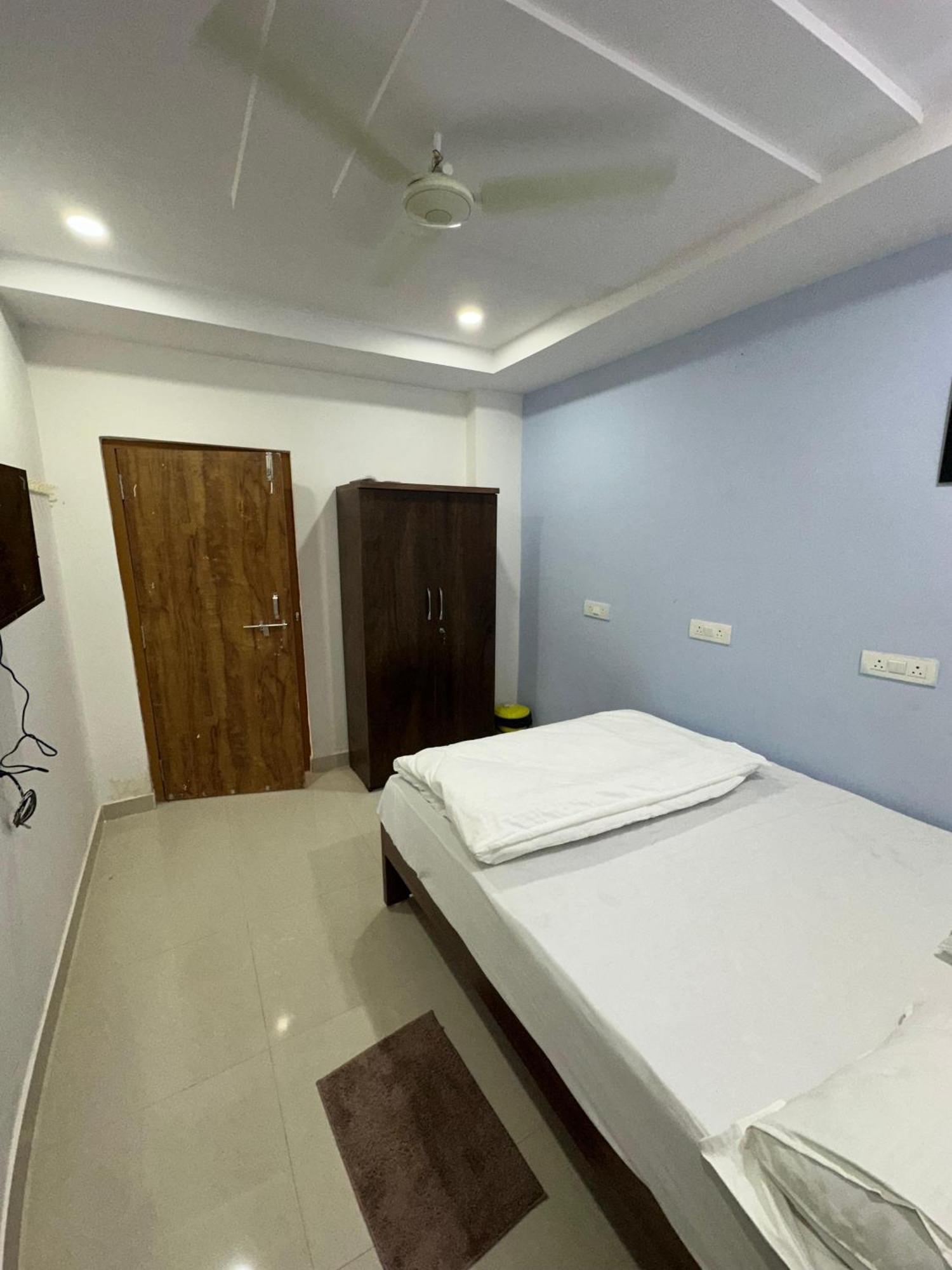 Cosmic & Gachibowli Raidurg