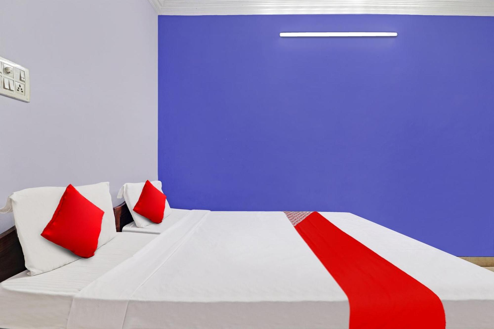 O Nandini Hotel 4*