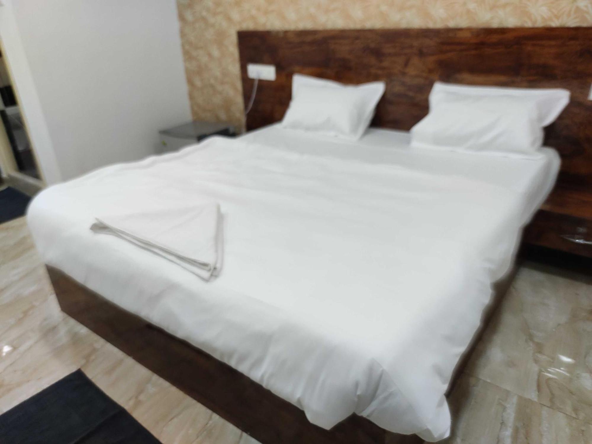 O R Square 3* Hyderabad