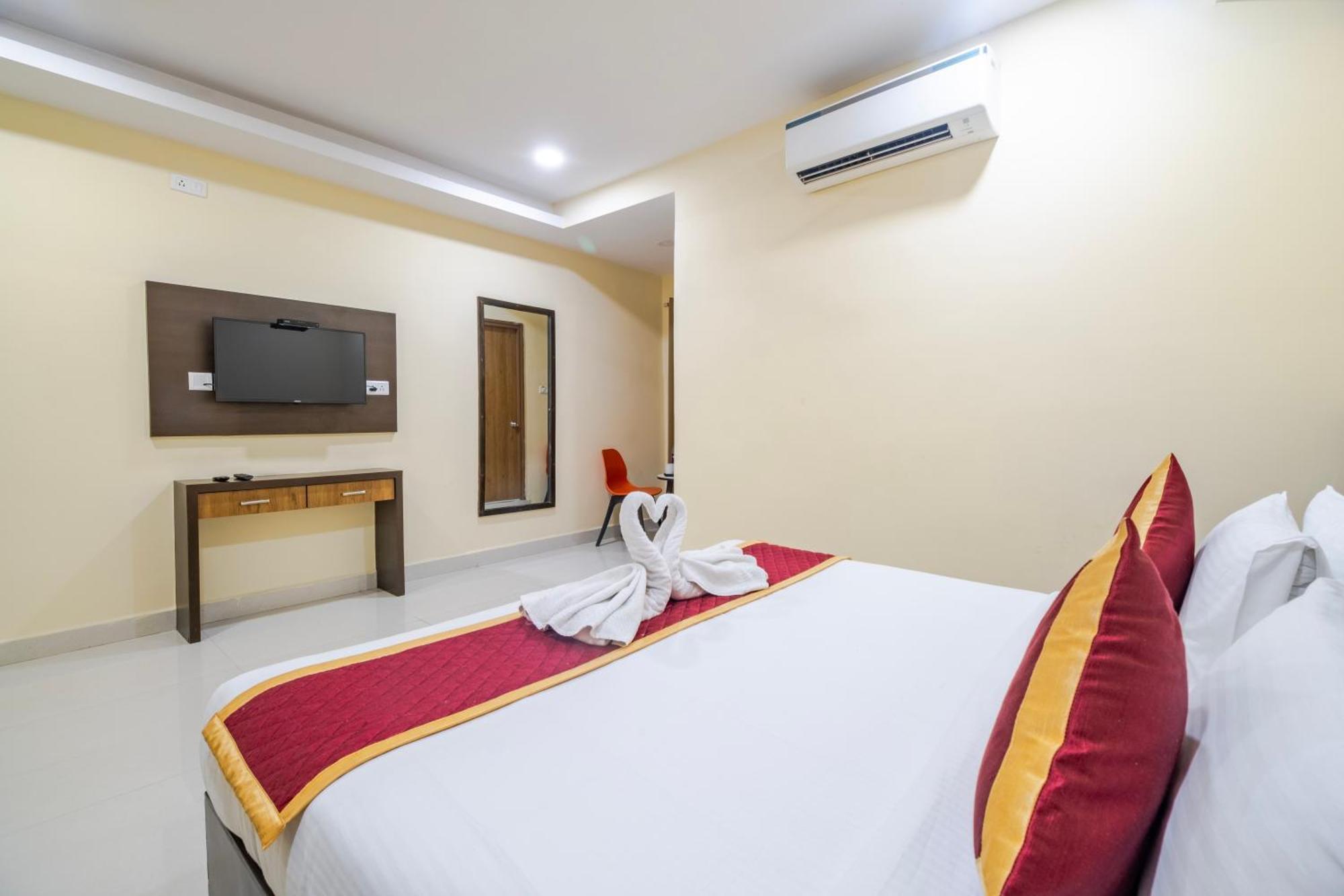 Lemonridge Kukatpally Hotel 3*