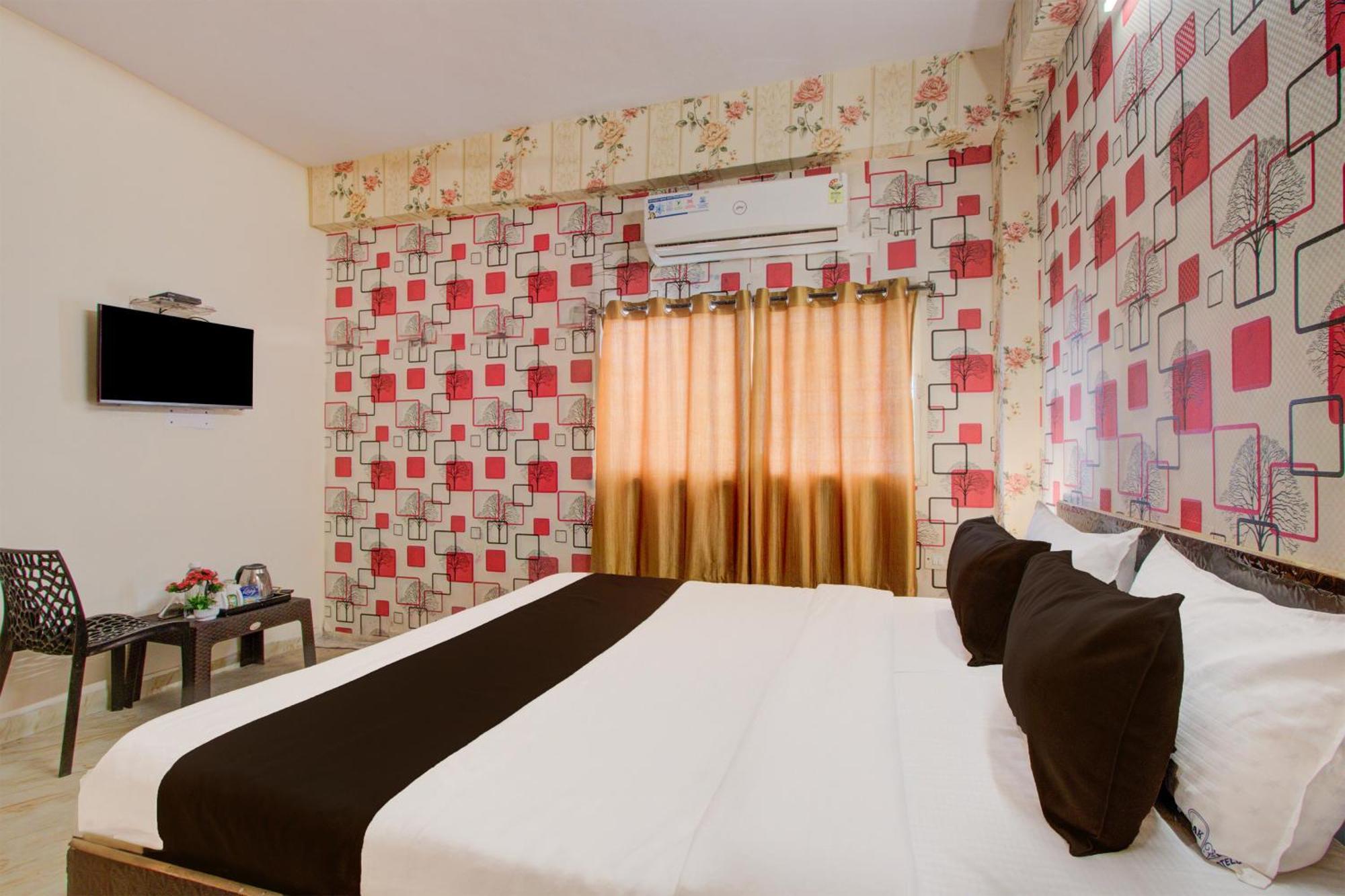 Super O New Banjara Hotel 4*
