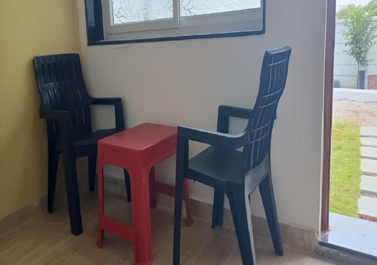 Vasista Hotel 2*