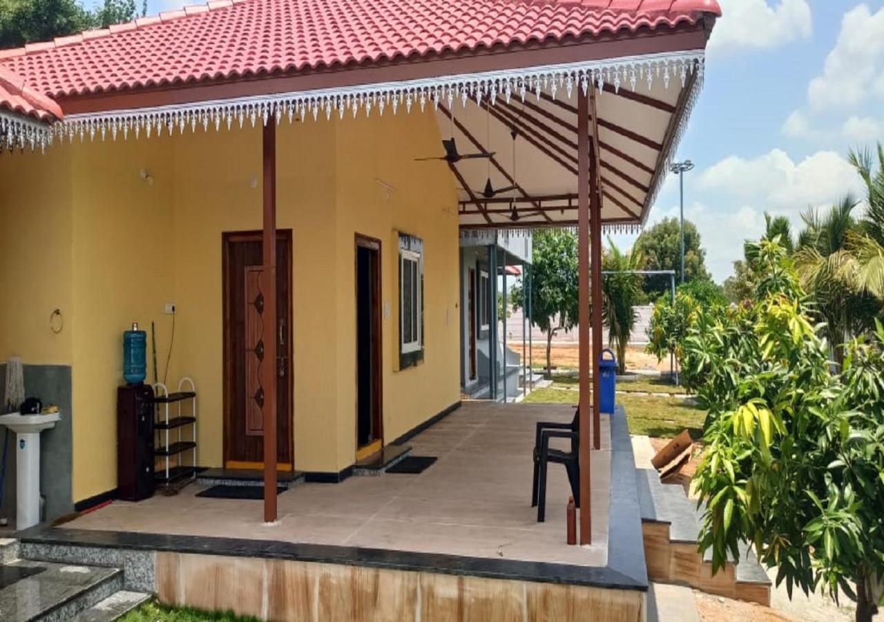 Vasista Hotel