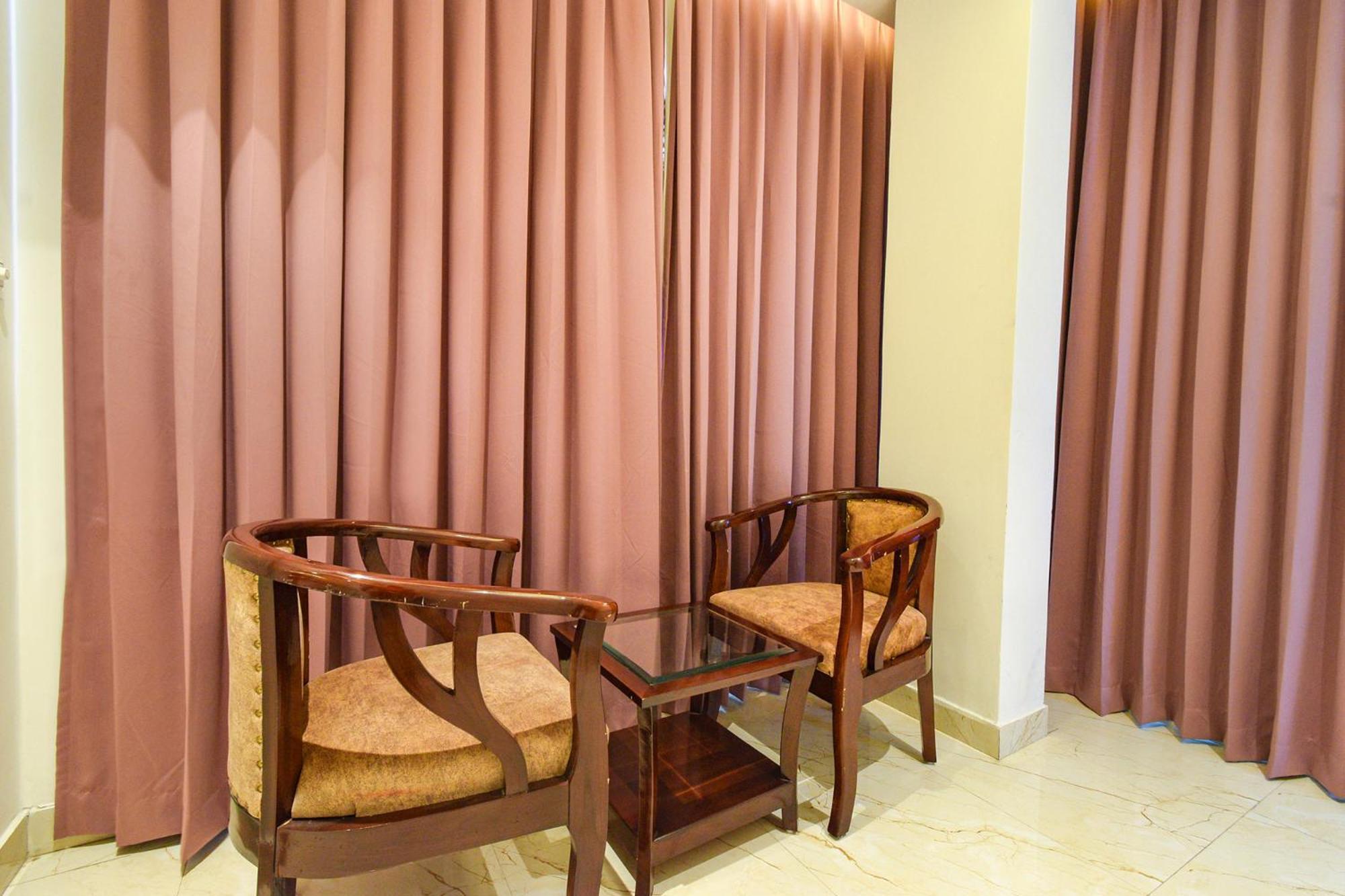 Fabhotel Prime Prowell Apex Hotel