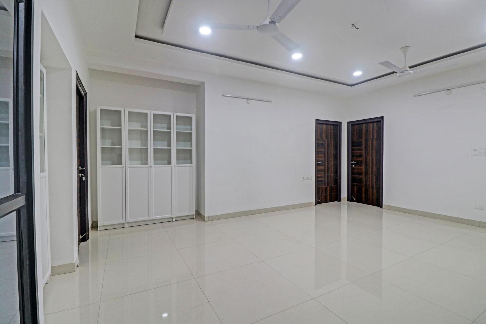 Hotel Townhouse Jahnavi Group