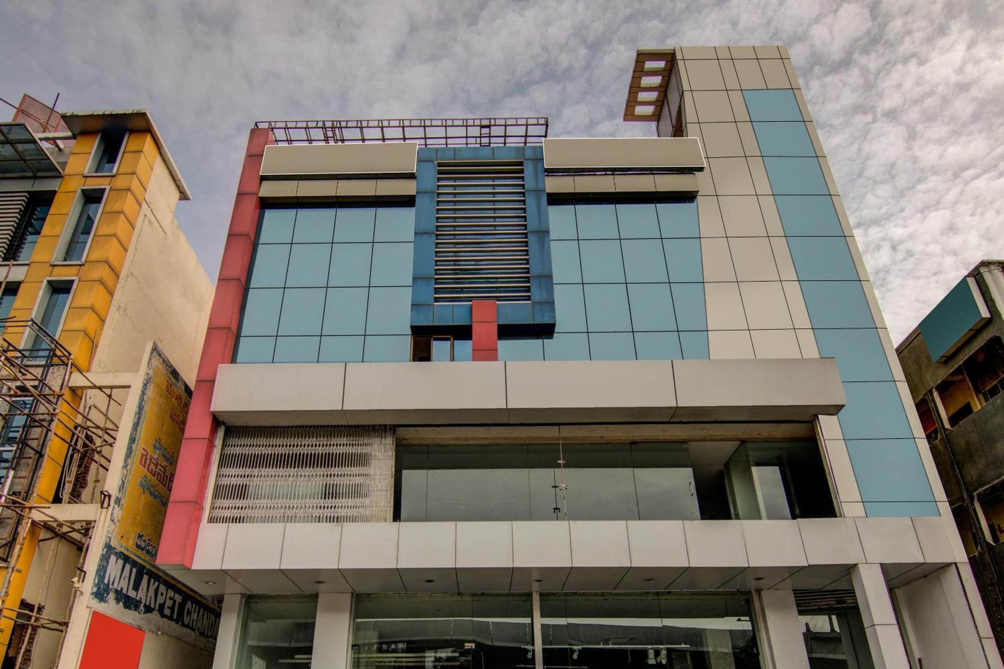 O Mayur's Residency Near Malkpet 3*