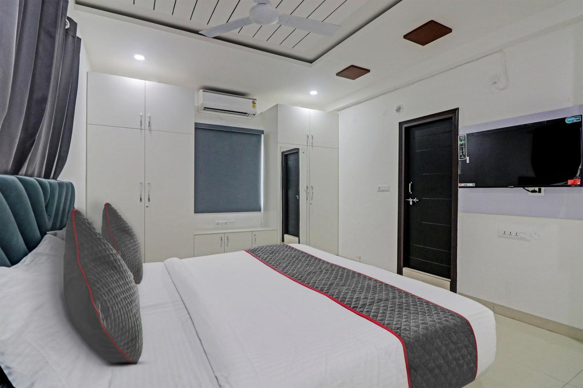 Townhouse Jahnavi Group Hotel 3*