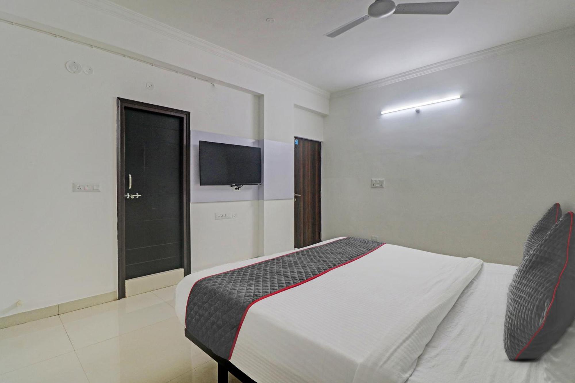 Hotel Townhouse Jahnavi Group 3*