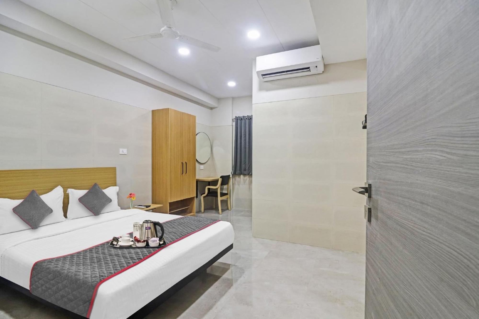 Super Townhouse Ameerpet Hotel Hyderabad