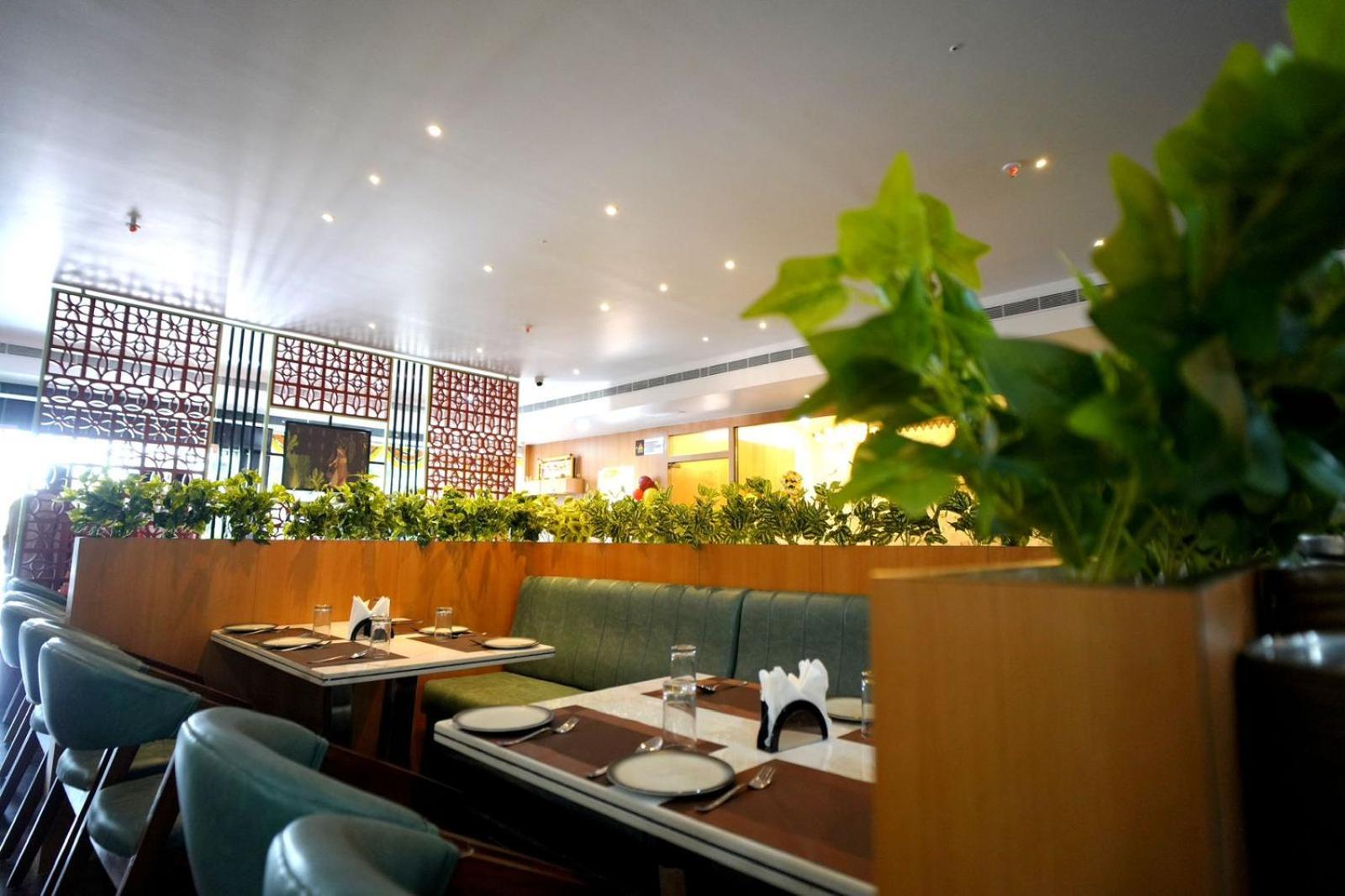 Hotel Saaradhi Grand Hyderabad