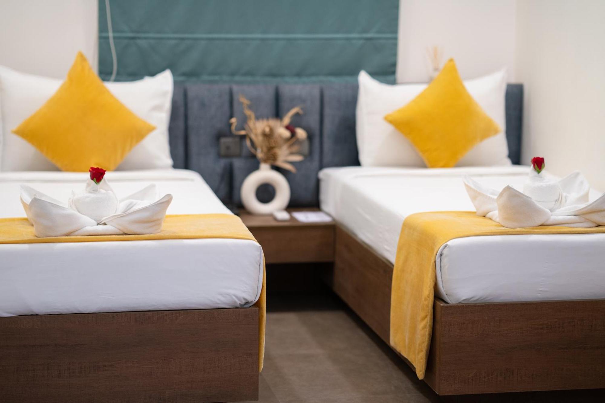Kyzen Smart Hotel