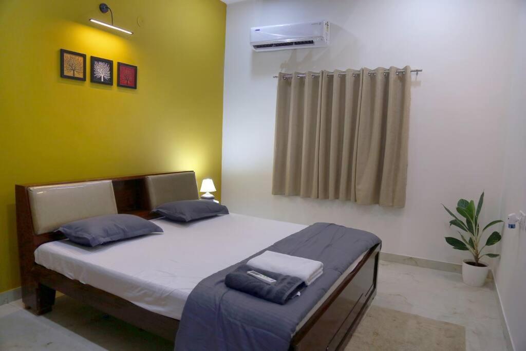 Apartment Veetil -3bhk Ac, Kukatpally, *