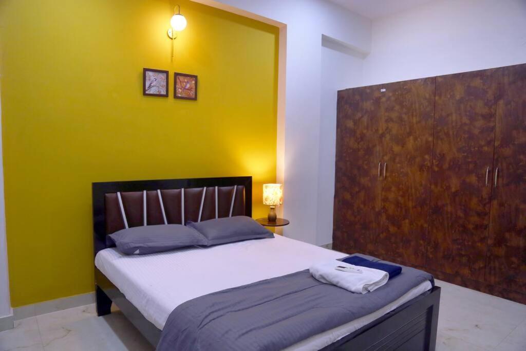 Veetil -3bhk Ac, Kukatpally, *