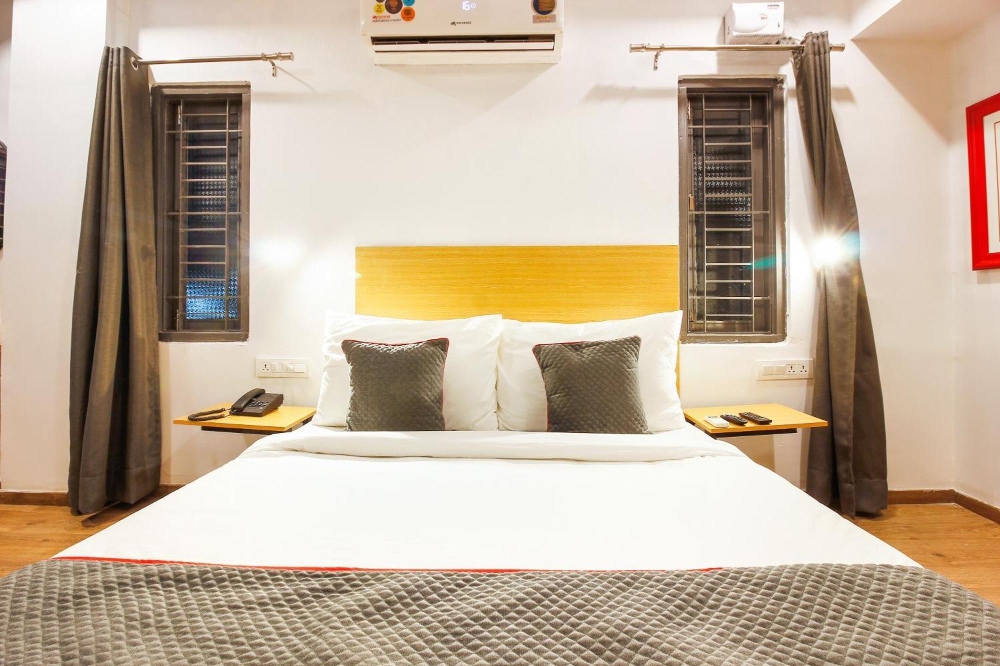 Hotel Super Townhouse Rcc Sunrise Hyderabad