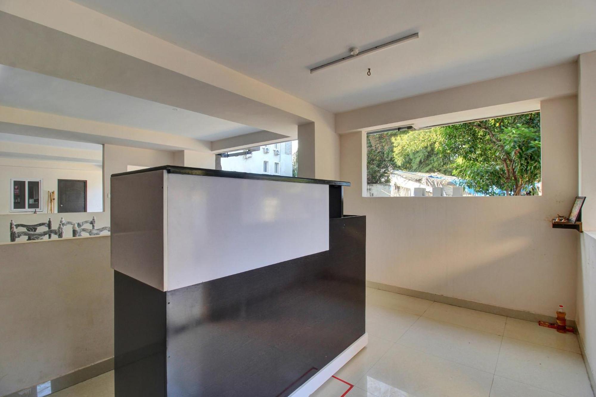 Super O Hillside Dlf Gachibowli Near Shilparamam Hotel Hyderabad