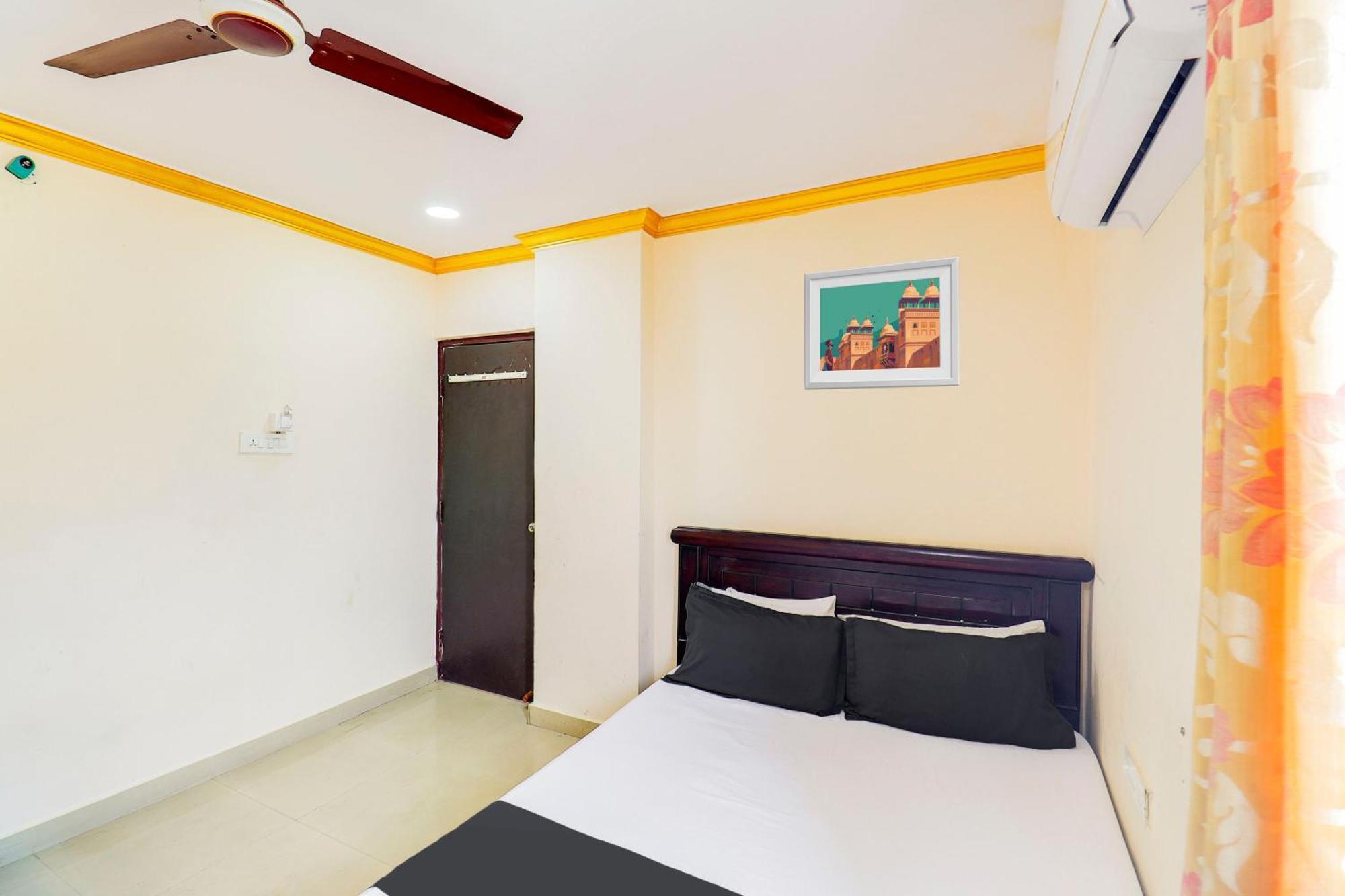 Hotel Collection O New Royal Plaza Nampally