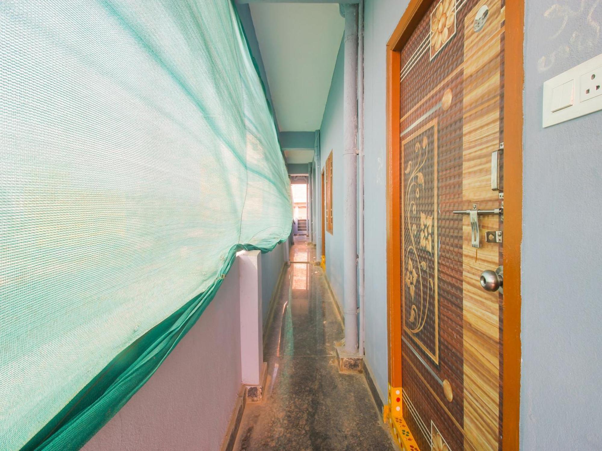 Hotel O Am Luxury Ac Room'S Hotel Hyderabad
