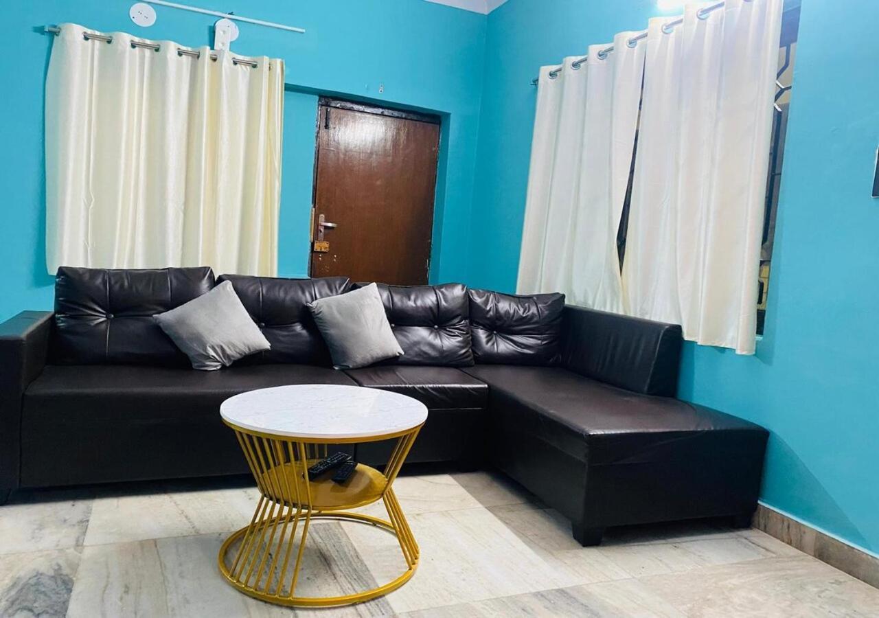Individual Near Apollo Jubilee Hills Holiday home Hyderabad