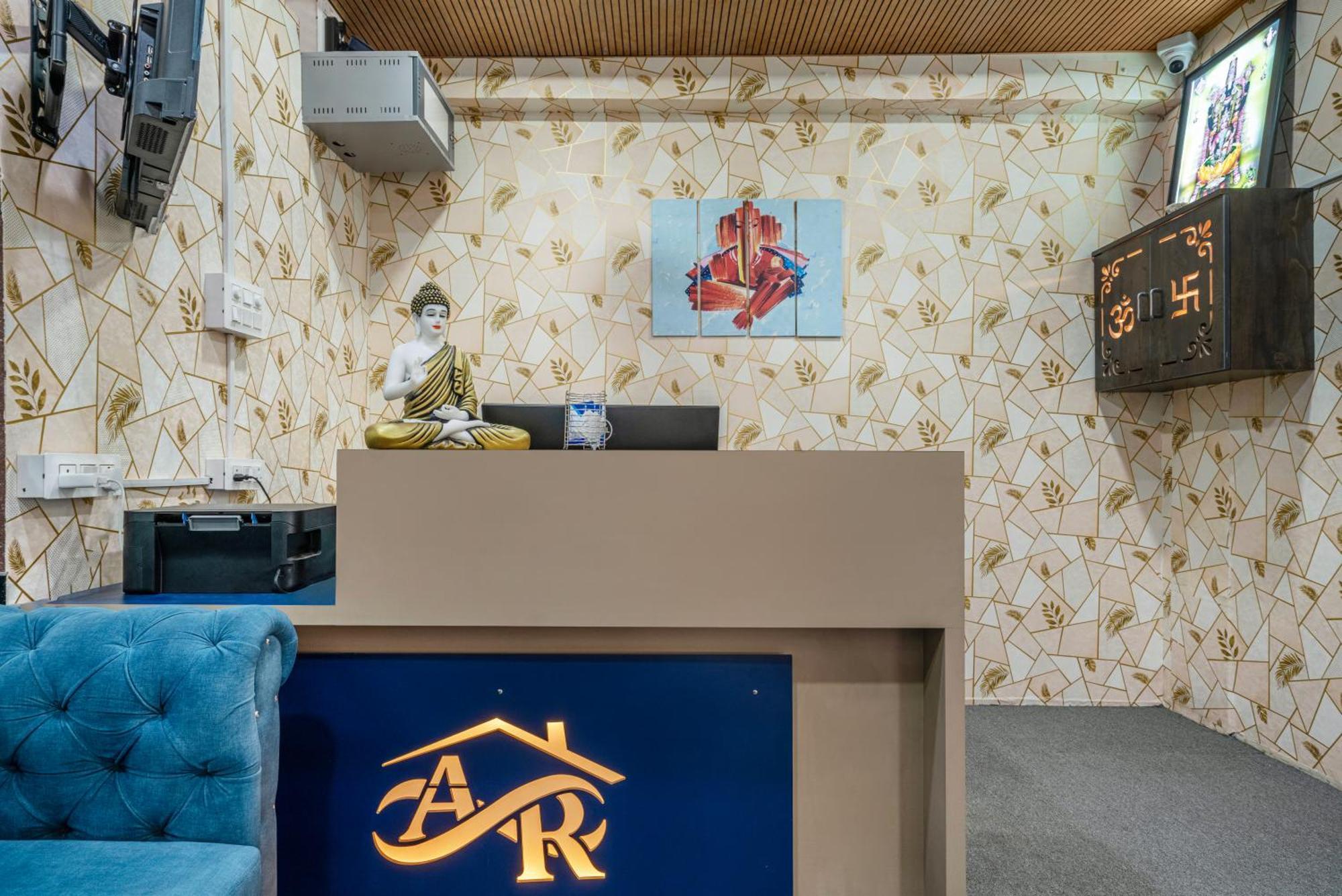 Hotel Ar 2*