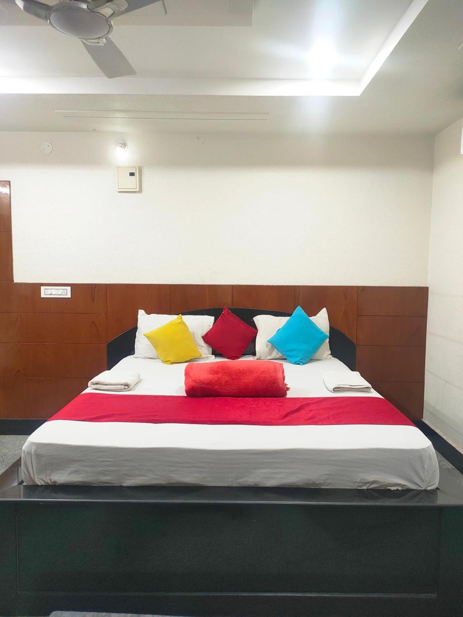 New Maruthi Inn, Lb Nagar