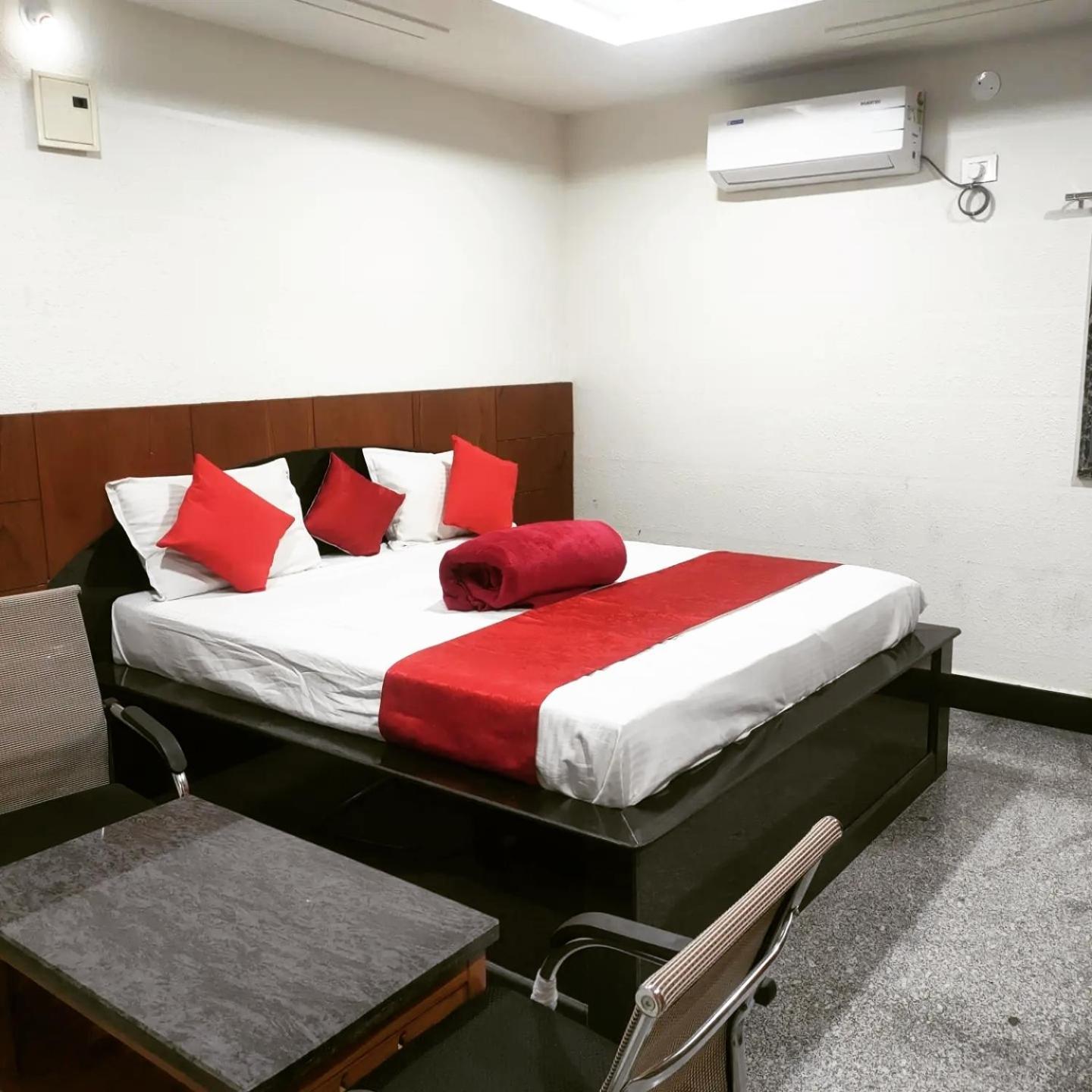 New Maruthi Inn, Lb Nagar Hotel 3*