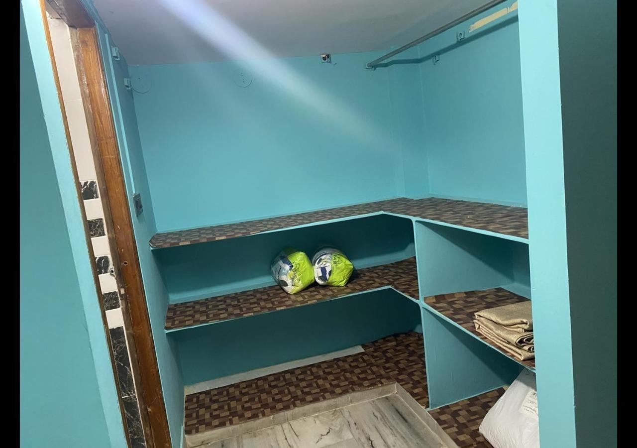 Individual Near Apollo Jubilee Hills Holiday home