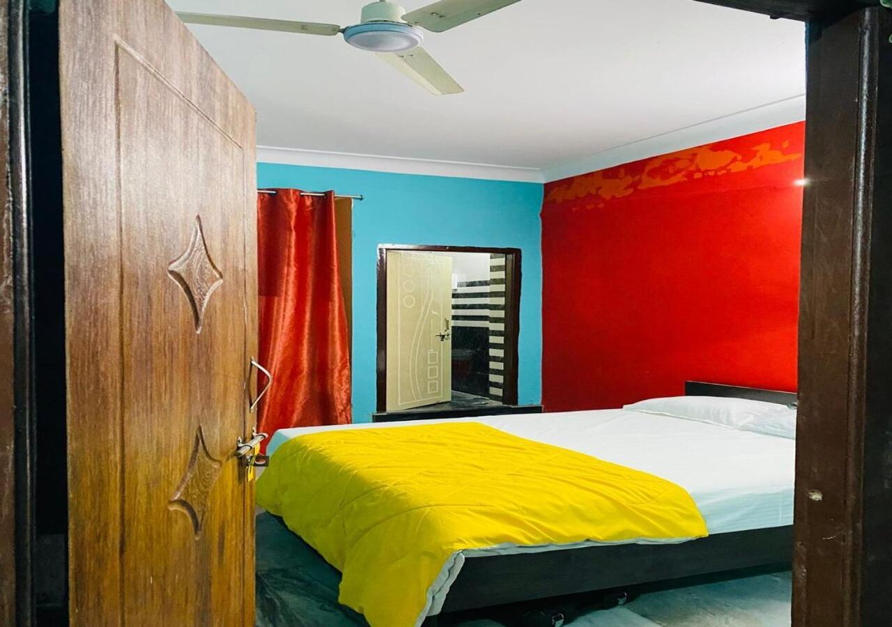 Individual Near Apollo Jubilee Hills Holiday home Hyderabad