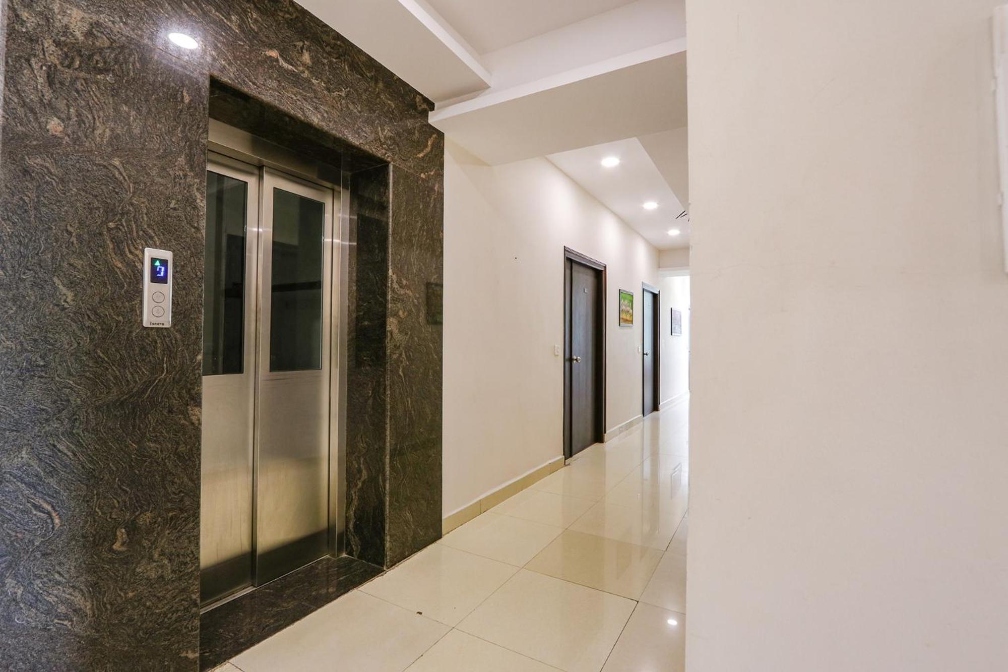 Vyom Hotel