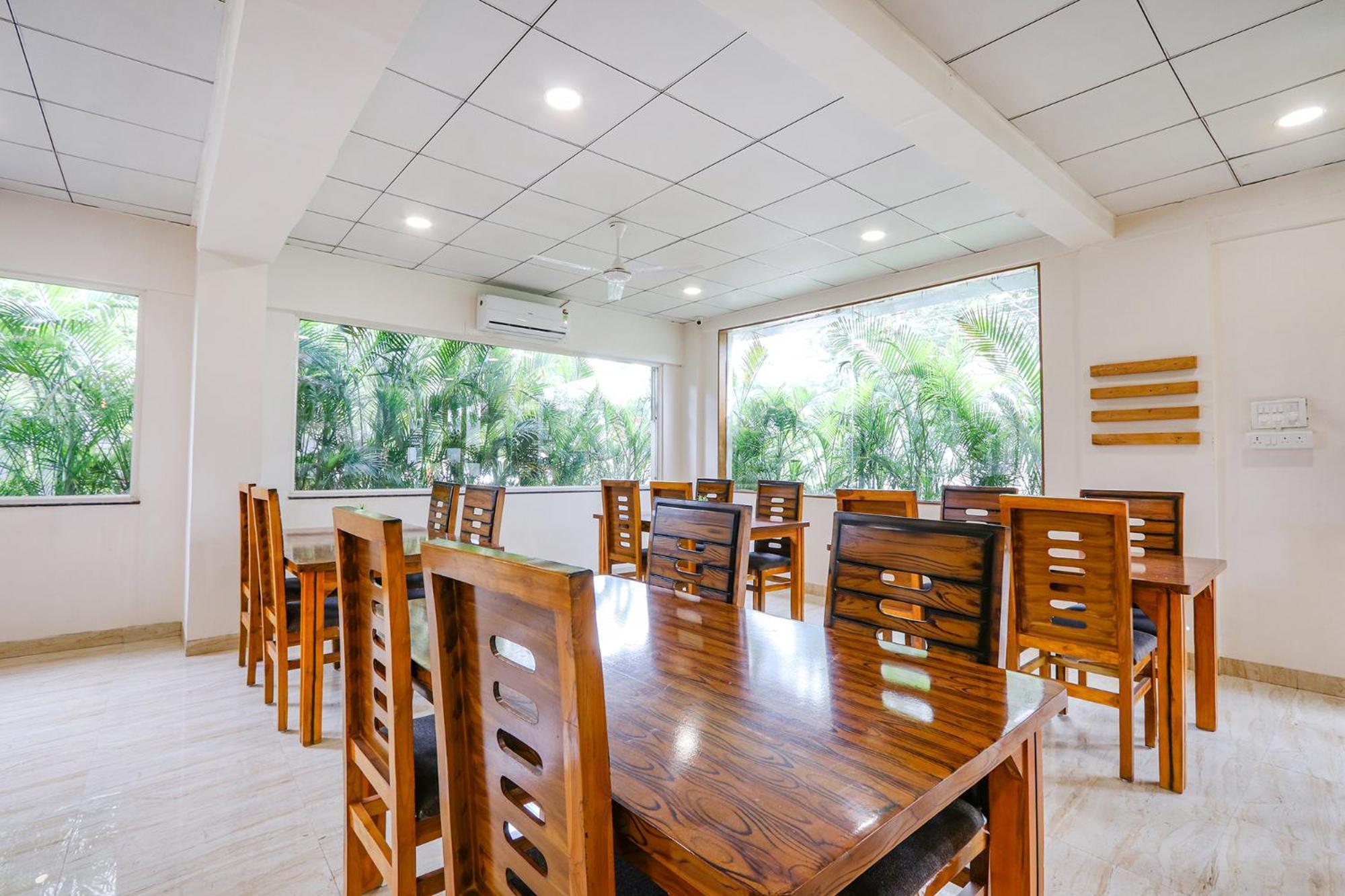 Hotel Vyom