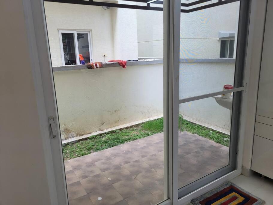 Near To Airport, Just 10 Minutes Away *