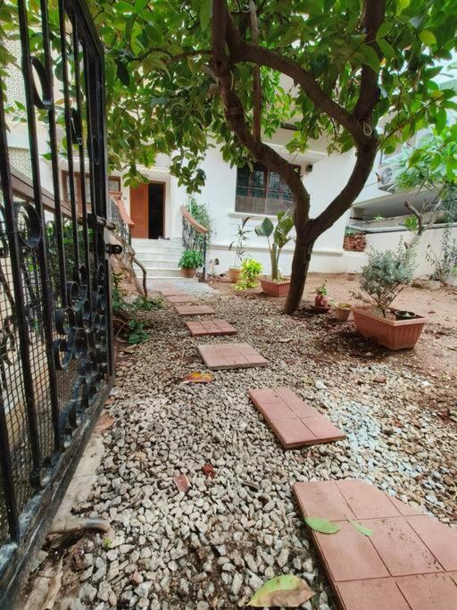 Parkside Bungalow * Hyderabad