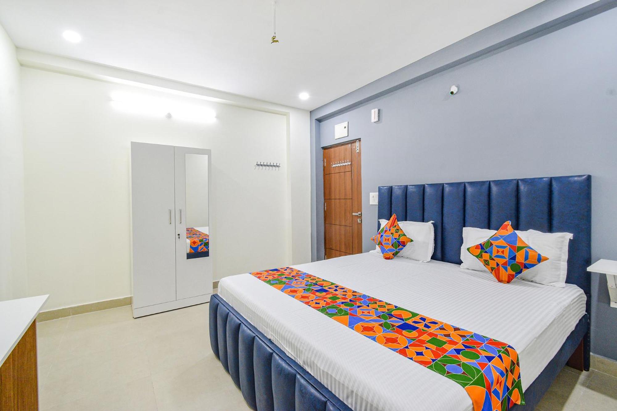 Fabhotel Maski Suites, Kondapur 3*